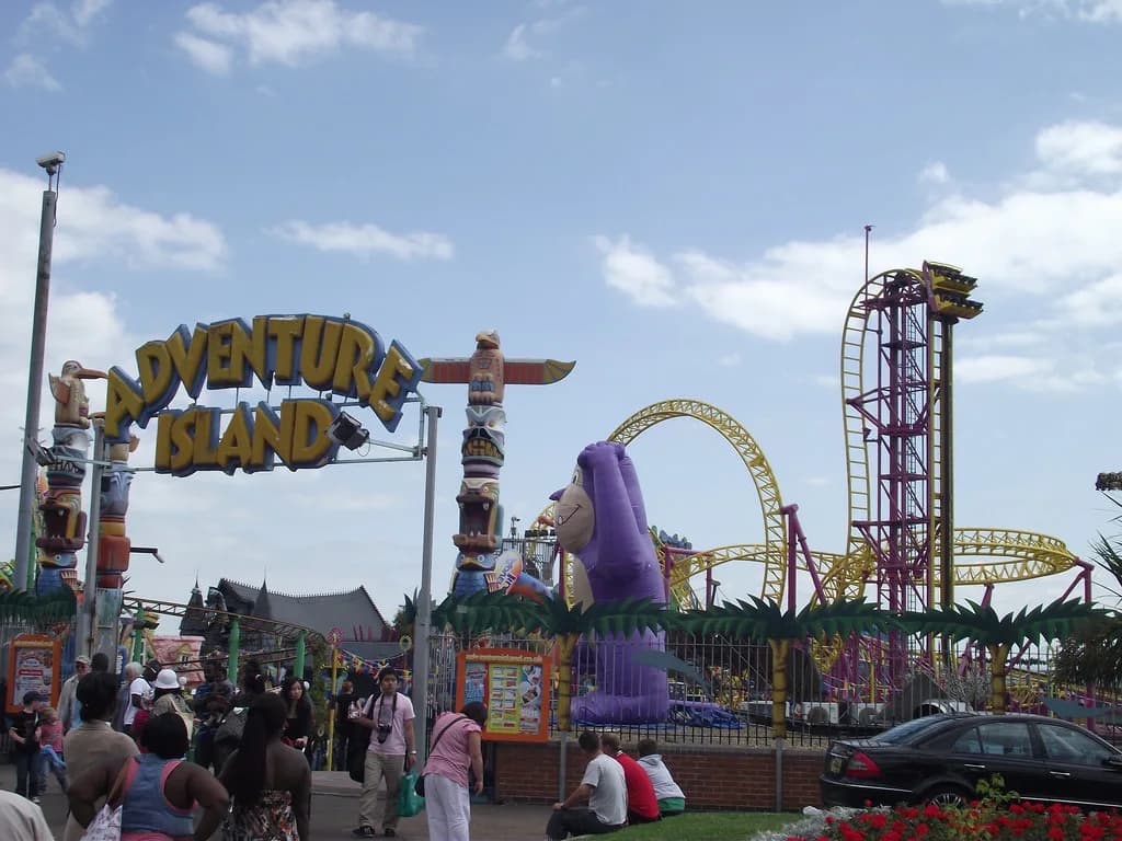 Adventure Island Christmas Guide: Tickets & What to Expect