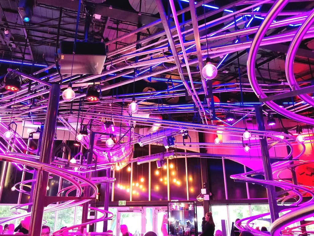 Alton Towers Food Guide: Where to Eat and What to Pick