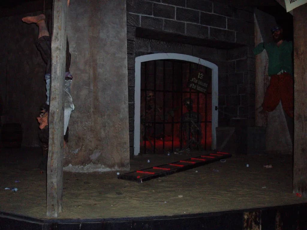 Drayton Manor Halloween: Monsters & Magic Guide for Families