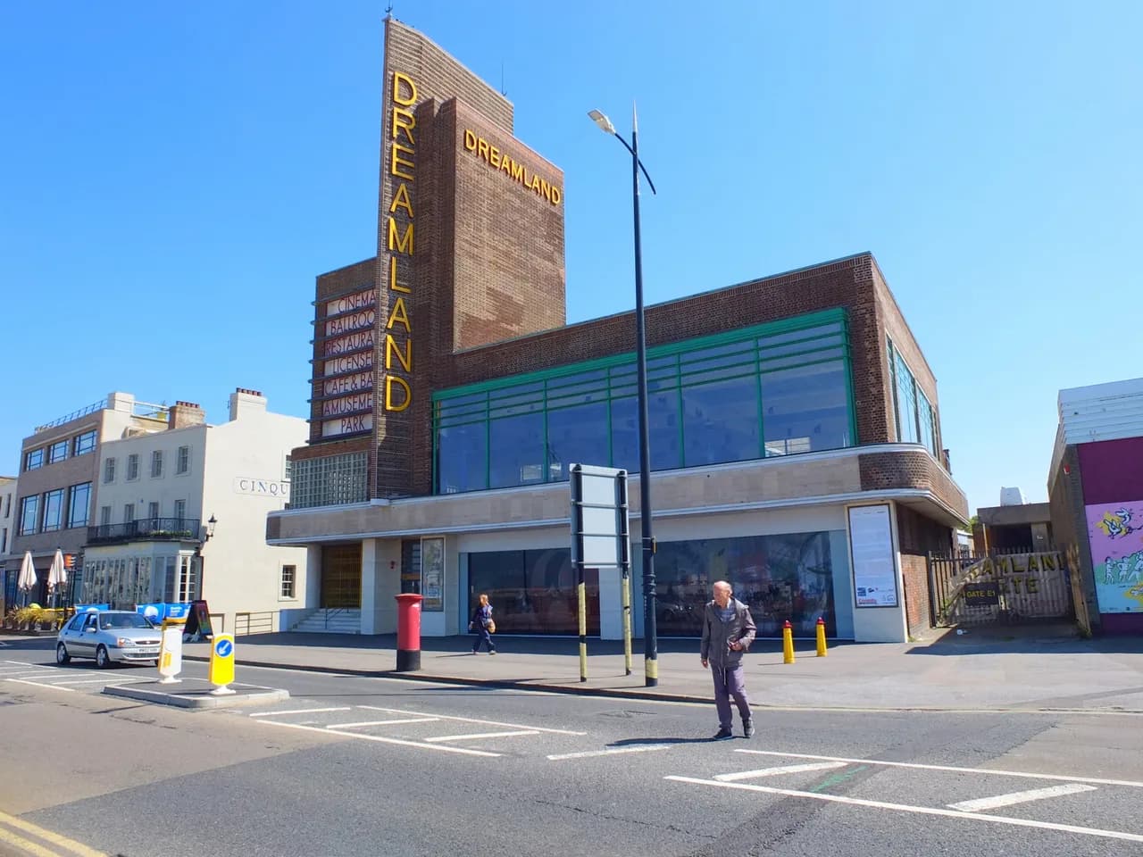 Dreamland Margate Tickets: Wristbands vs Tokens Guide