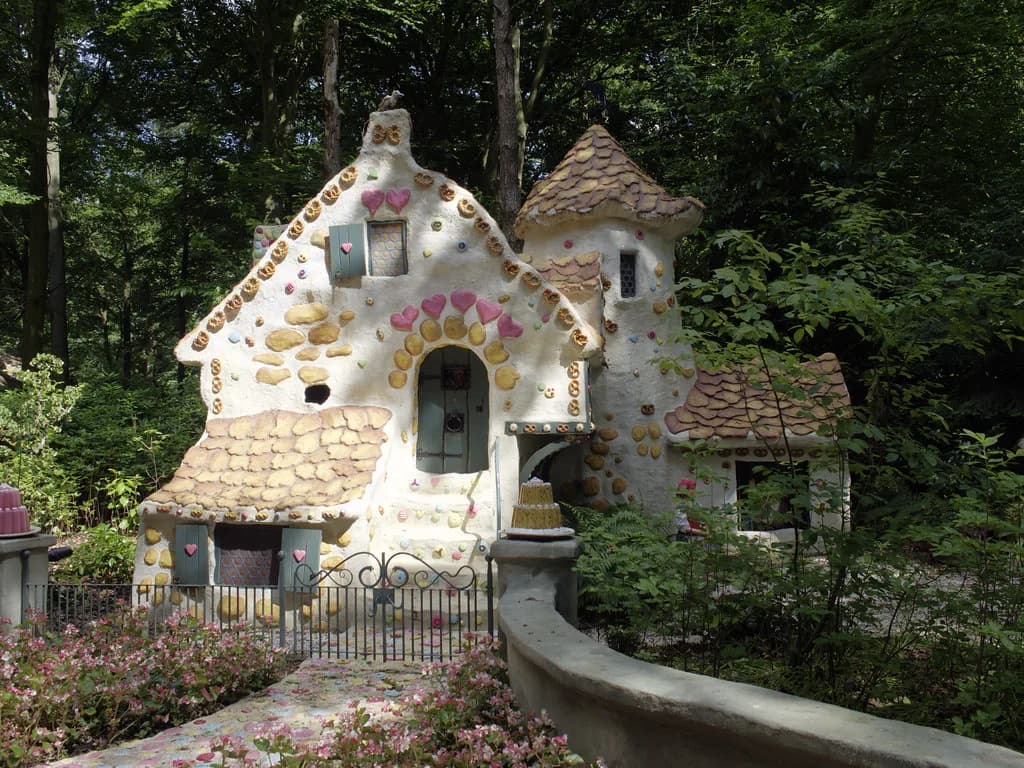 Efteling Opening Times: Decide Your Best Visit Day