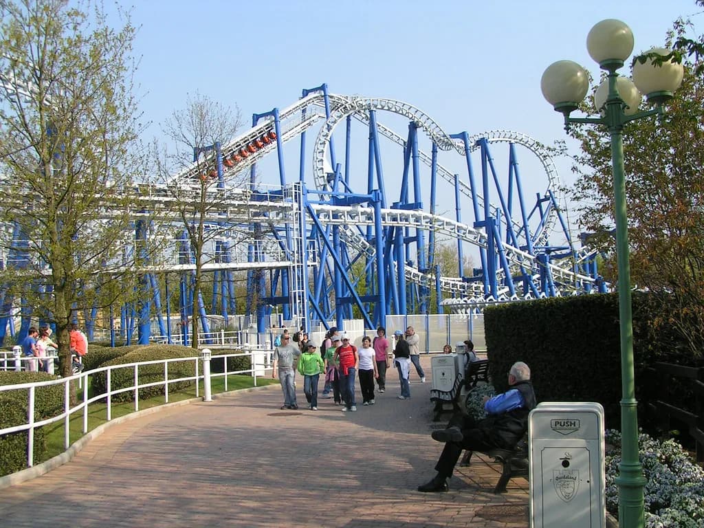 Gardaland Hotels: Which On-Site Hotel Suits Your Trip?