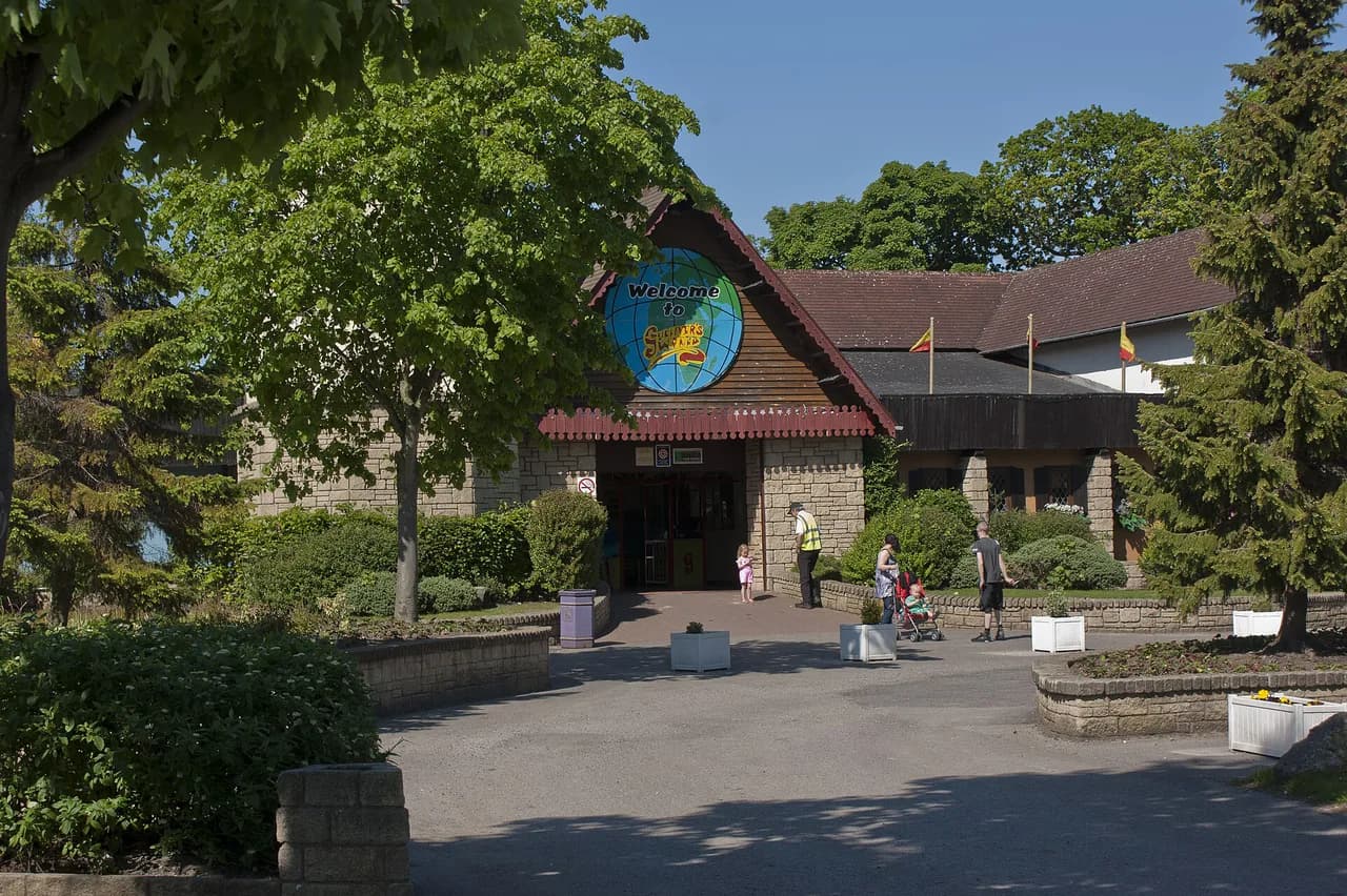 Gulliver's World Food: Restaurants and Eating Options