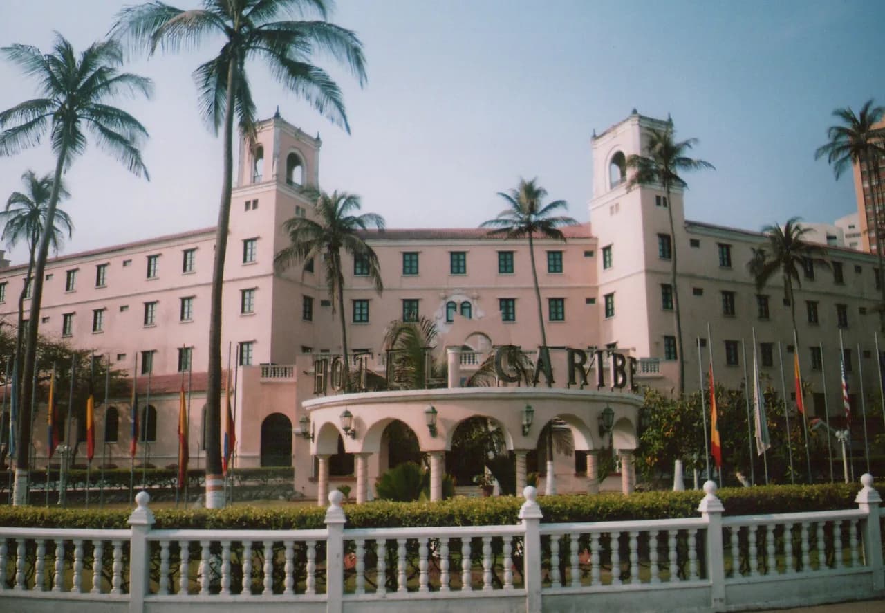 Hotel Caribe PortAventura World: Rooms, Tickets & Suits