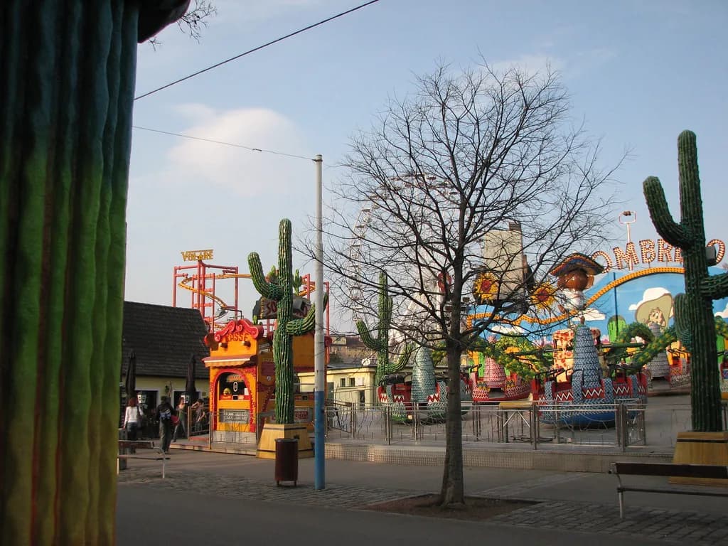 Prater Food Guide: Where to Eat in Vienna's Wurstelprater