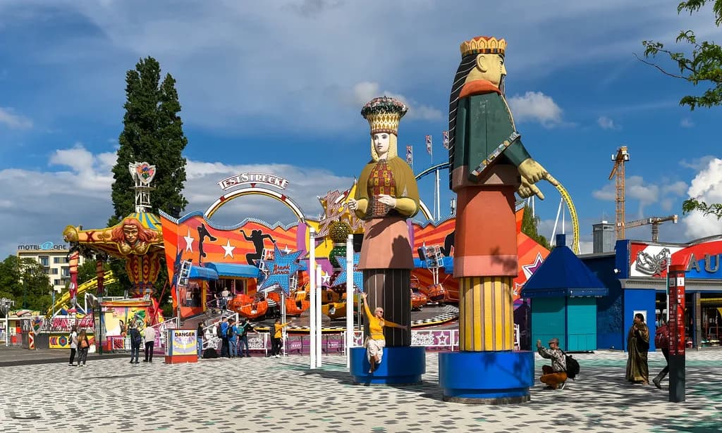 Prater Tickets: How Entry and Ride Payment Work in Vienna