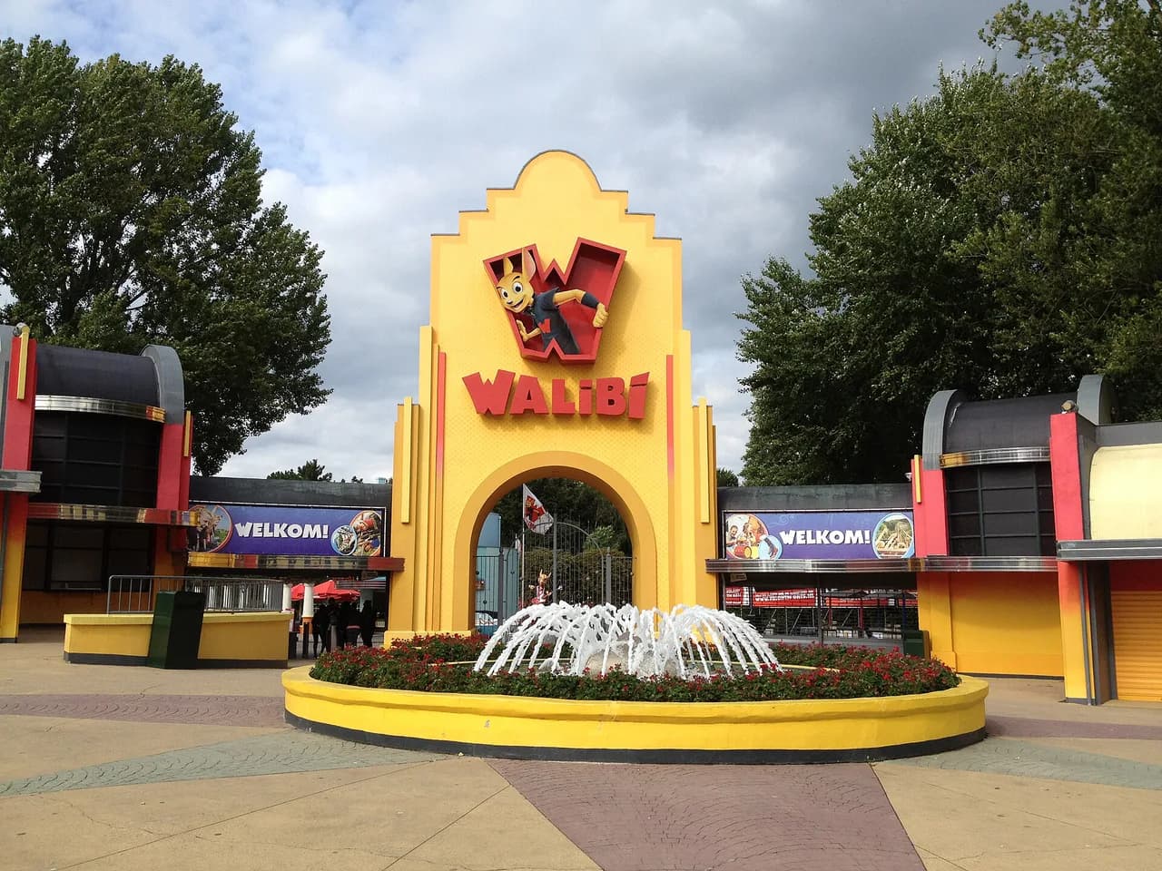 Walibi Holland Tickets: Types, Prices and Which to Book