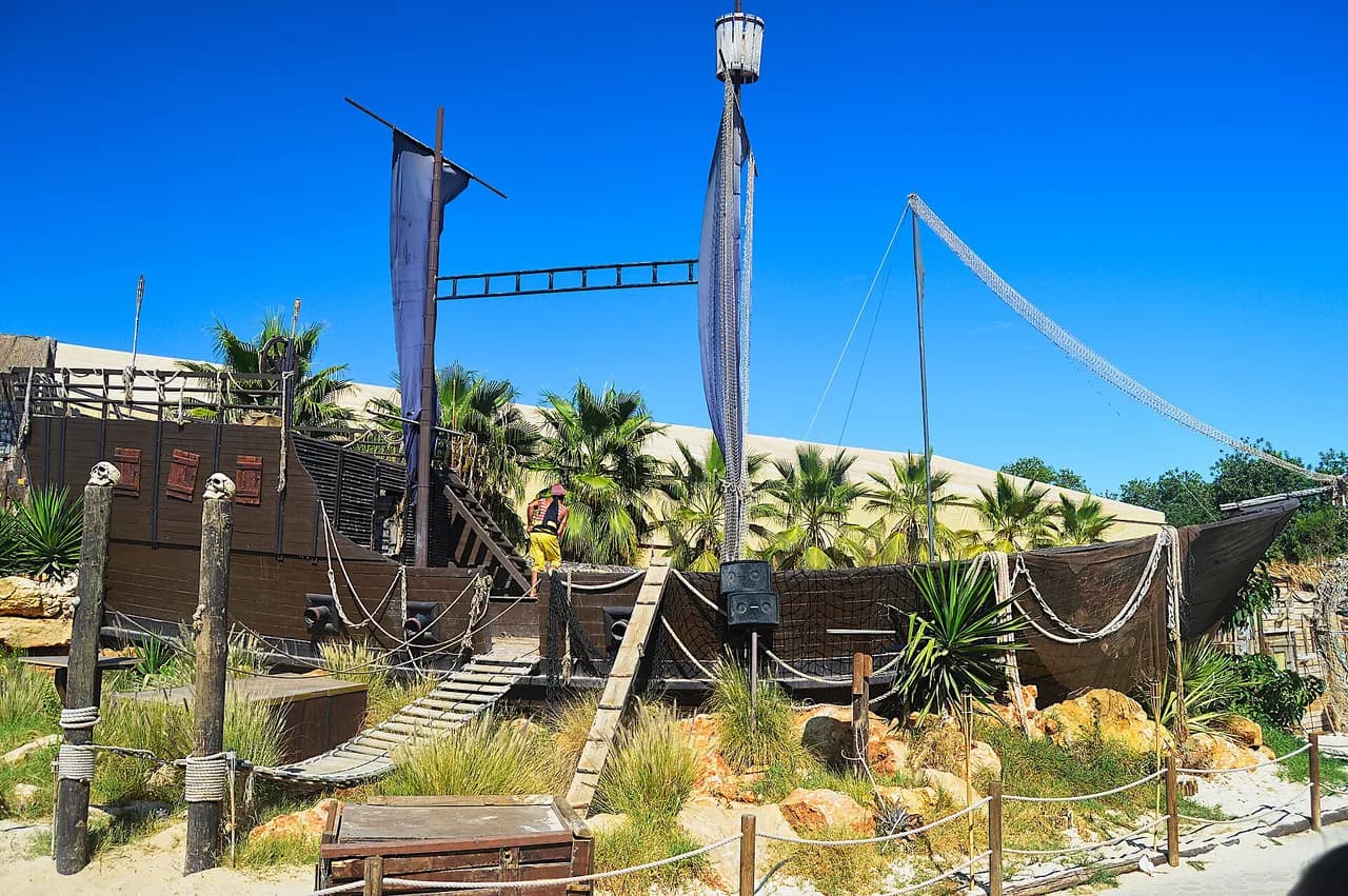 Zoomarine Algarve Guide: Tickets, Shows, Rides and Planning