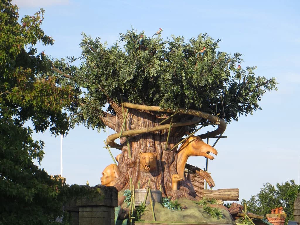Chessington World of Adventures Rides: A Ride-by-Ride Guide