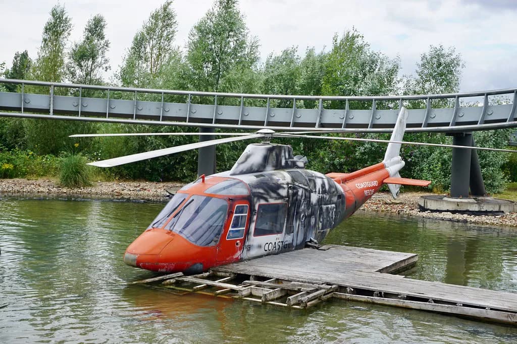 The Swarm at Thorpe Park: Ride Guide, Height Limit and Tips
