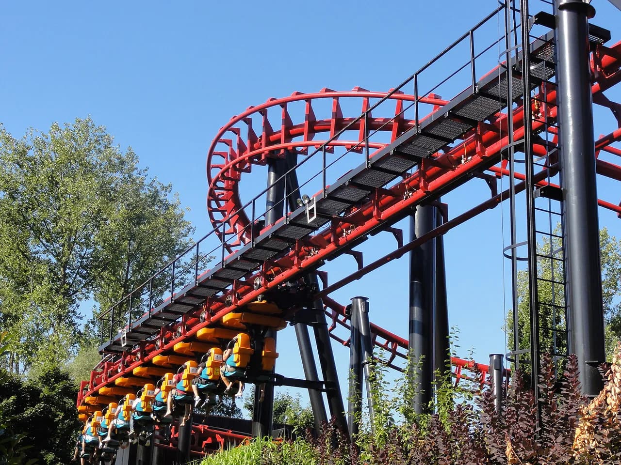 Walibi Belgium Queue Times: How to Beat the Crowds