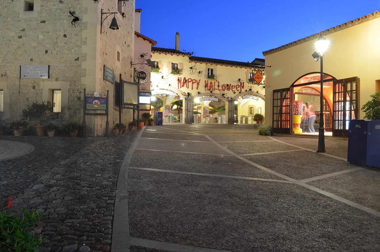 Entrada a PortAventura Halloween, PortAventura World