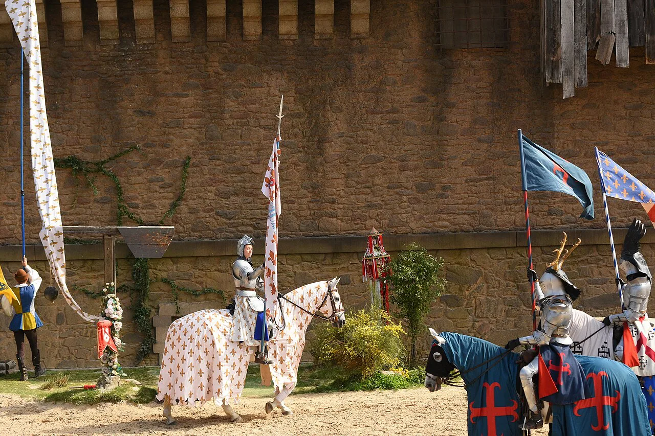 Secret de la Lance - Joan of Arc Makes an Entrance, Puy du Fou