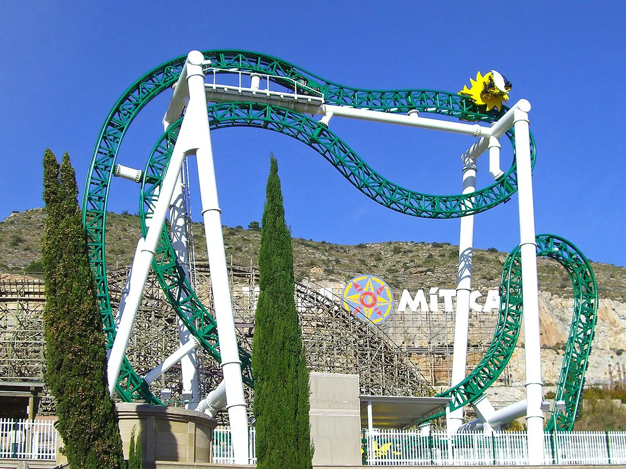 Inferno. Montaña rusa 4D. Terra Mítica