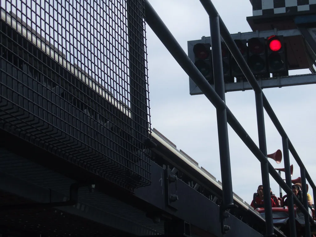 Stop sign for Stealth at Thorpe Park