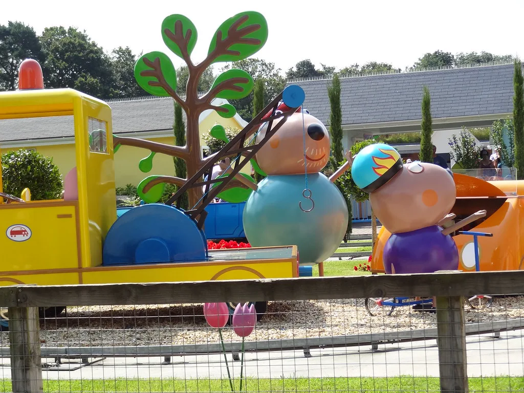 Grandma Vi's Adventures: Peppa Pig World, Paultons Park