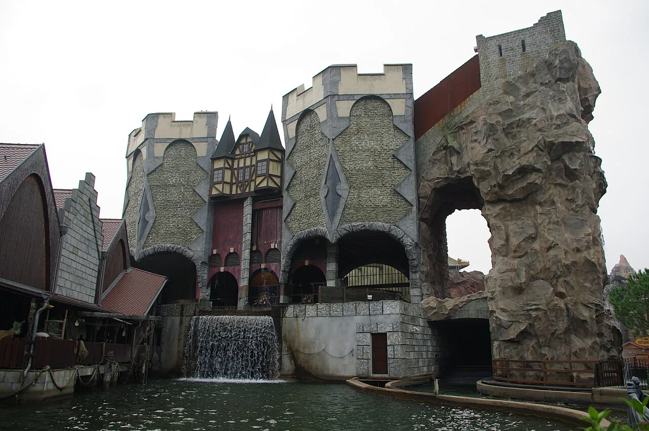 River Quest building - Phantasialand