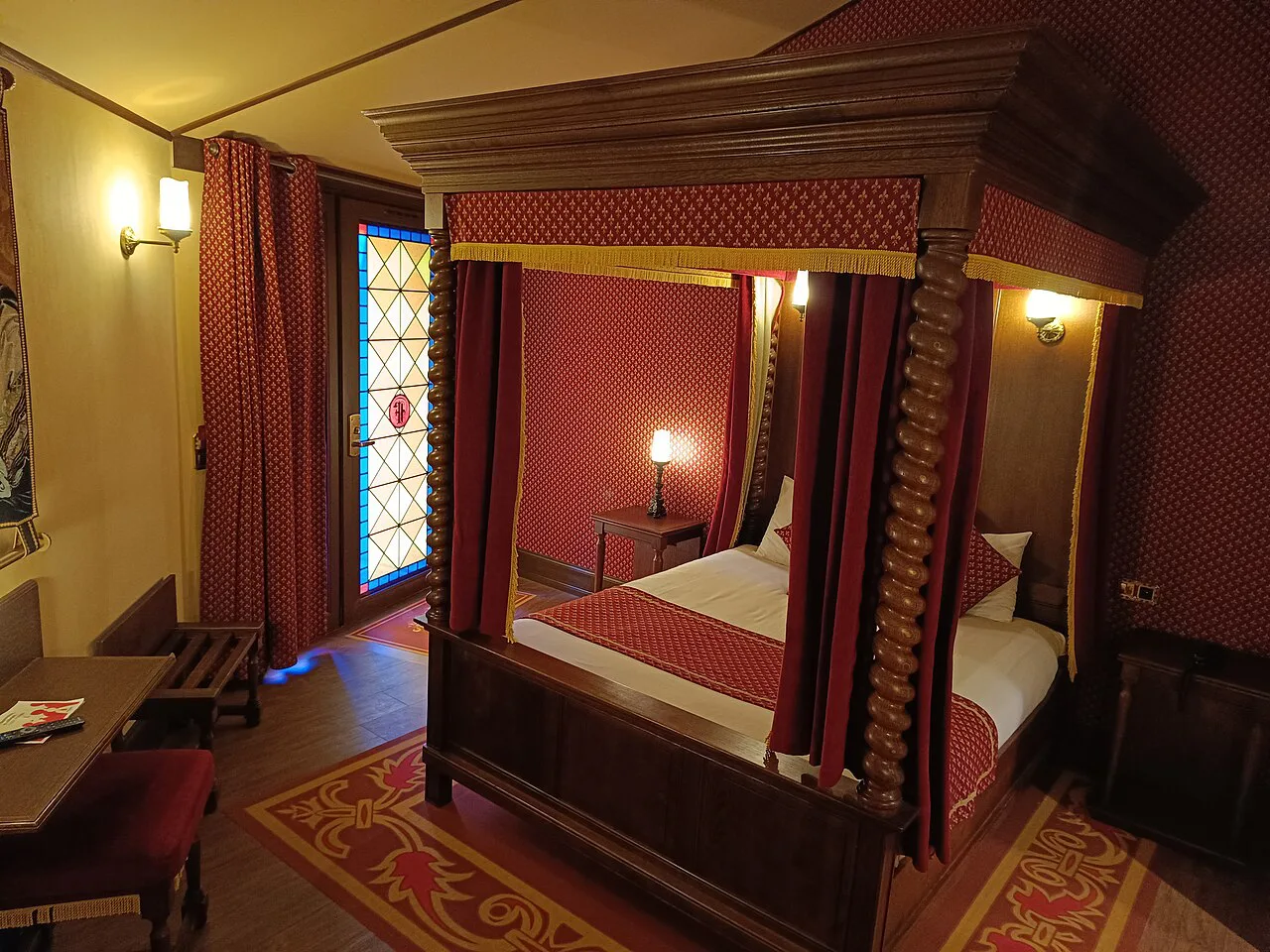 Puy du Fou - Le Camp du Drap D'Or - Intérieur